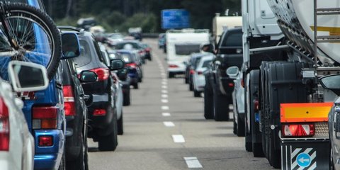 Stau auf der Autobahn.